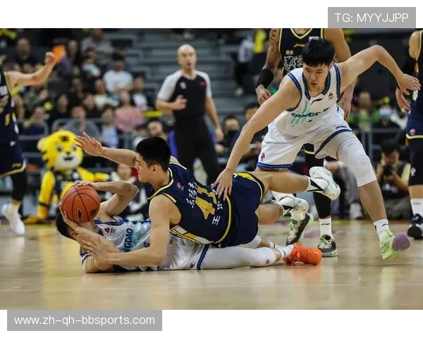 青岛CBA战队与本土足球队协同发展助力城市体育双星闪耀